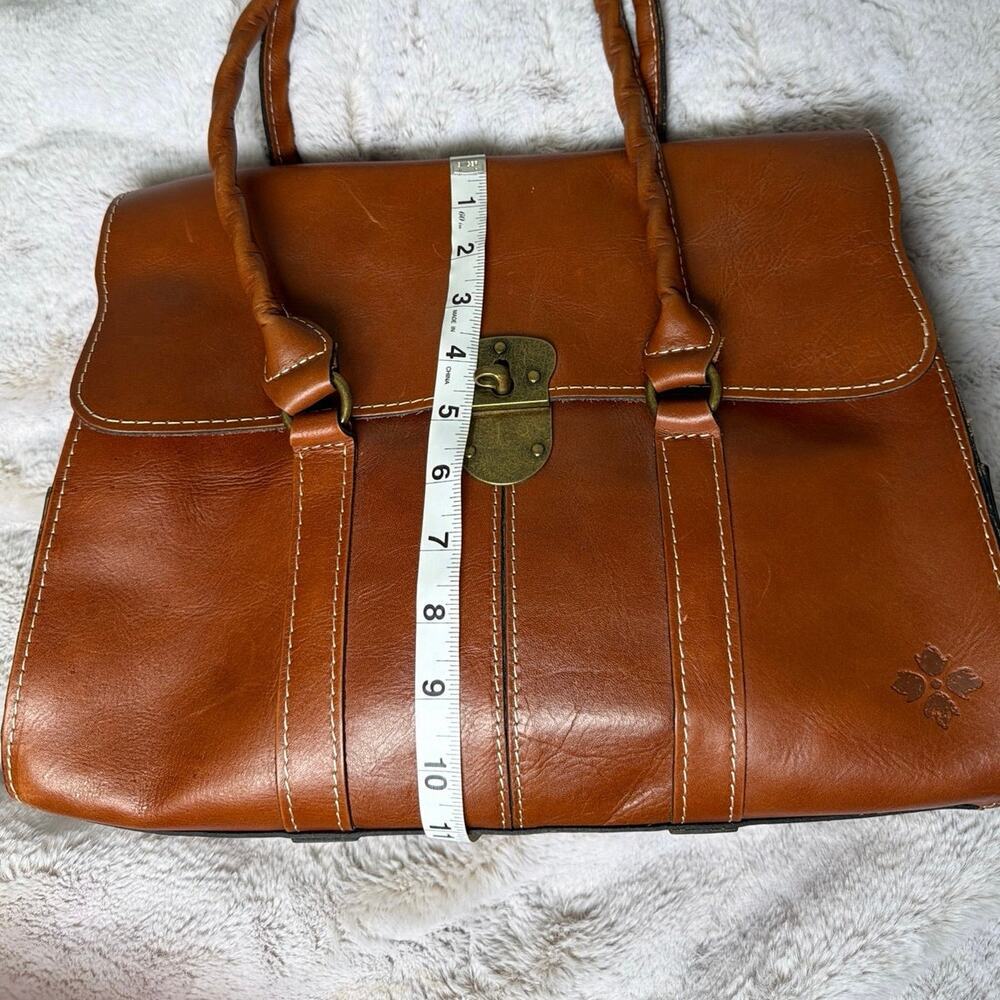 Patricia Nash Handbag - Picture 4 of 12